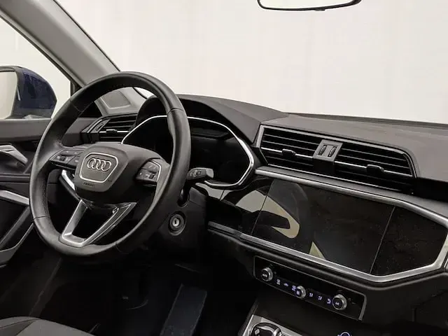 Usata Audi Q3 Advanced Plus 150 CV (110 kW) 2023 Blu/azzurro SUV
