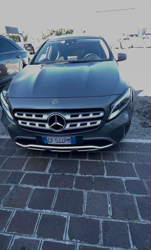 Usata Mercedes GLA180 Executive 122 CV (89 kW) 2019 SUV