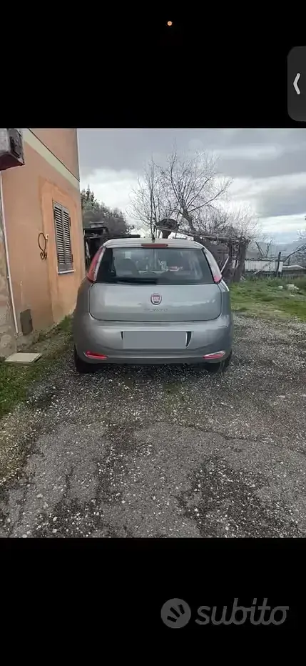 Usata Fiat Punto 77 CV (56 kW) 2012 Grigio Utilitaria