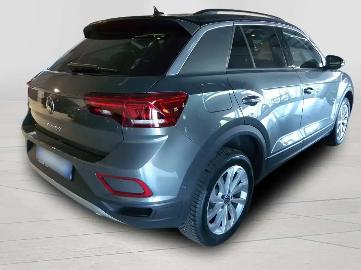 Usata VW T-Roc Edition 150 CV (110 kW) 2024 Grigio SUV