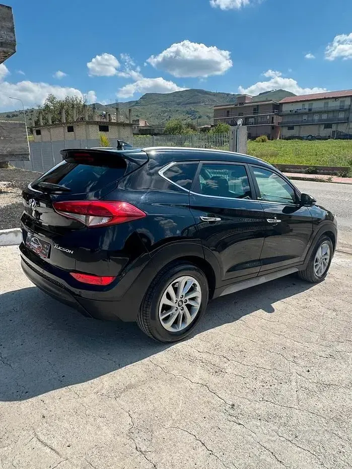 Usata Hyundai Tucson Xpossible 116 CV (85 kW) 2018 Nero SUV