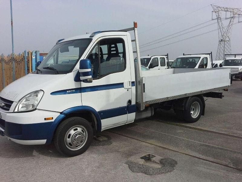 Usata Iveco Daily 179 CV (131 kW) 2007 Bianco Berlina