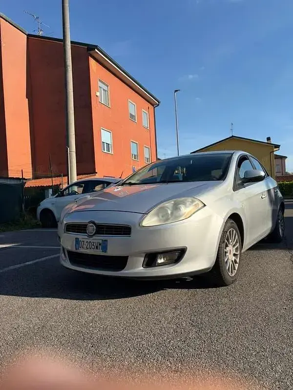 Usata Fiat Bravo Active 90 CV (66 kW) 2009 Utilitaria