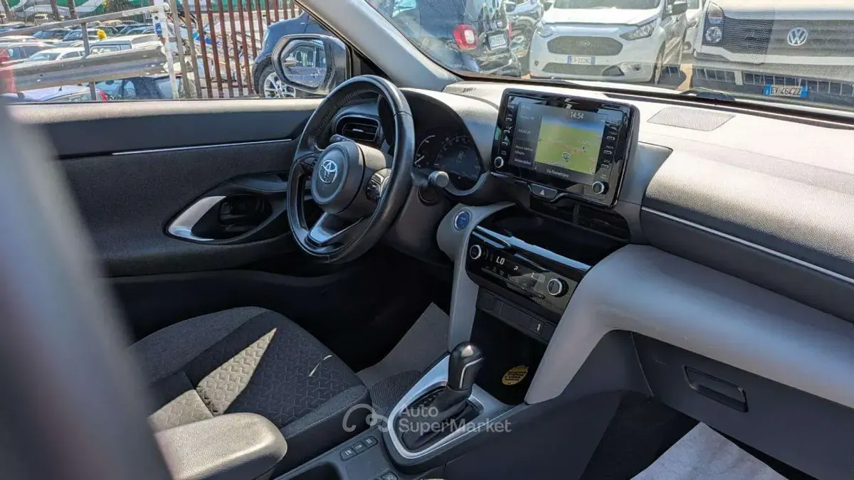 Brugt Toyota Yaris Hybrid Business Edition 92 HK (67 kW) 2022 Hvid MPV