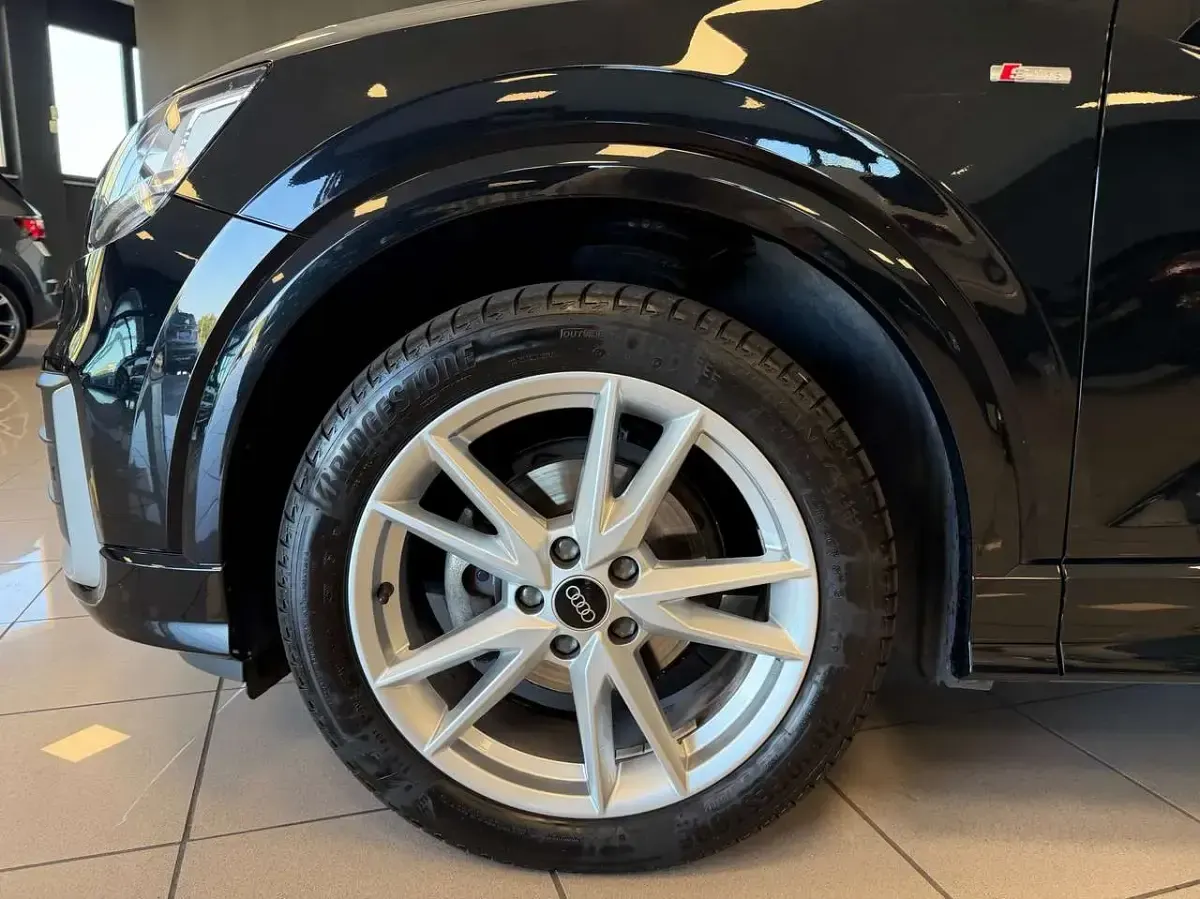 Usata Audi Q2 S-Line 116 CV (85 kW) 2020 Nero SUV