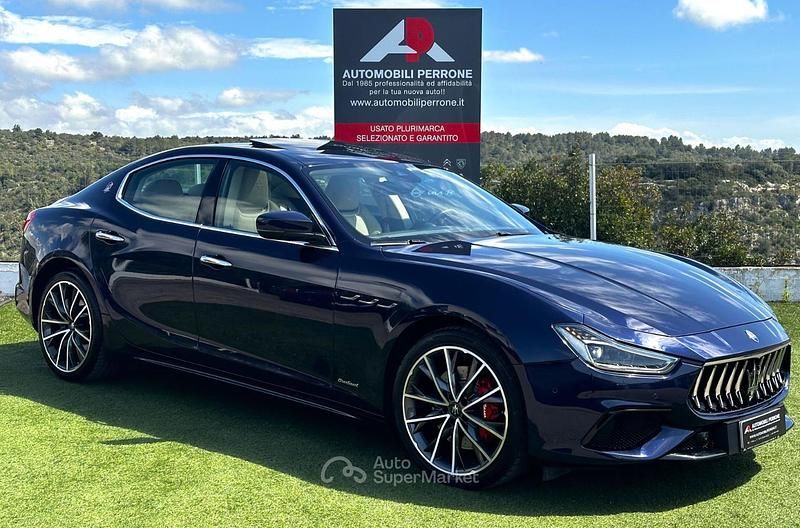 Usata Maserati Ghibli 250 CV (183 kW) 2020 Blu Coupé