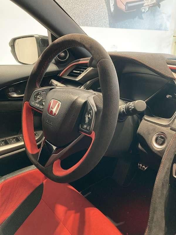 Usata Honda Civic Type R 320 CV (235 kW) 2019 Berlina