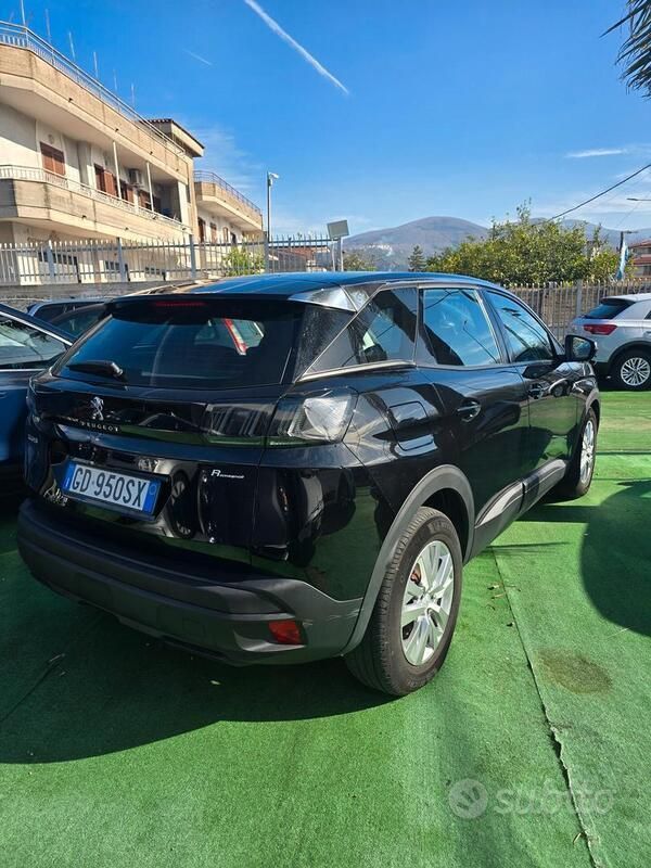 Usata Peugeot 3008 Business-Line 131 CV (96 kW) 2020 Nero SUV