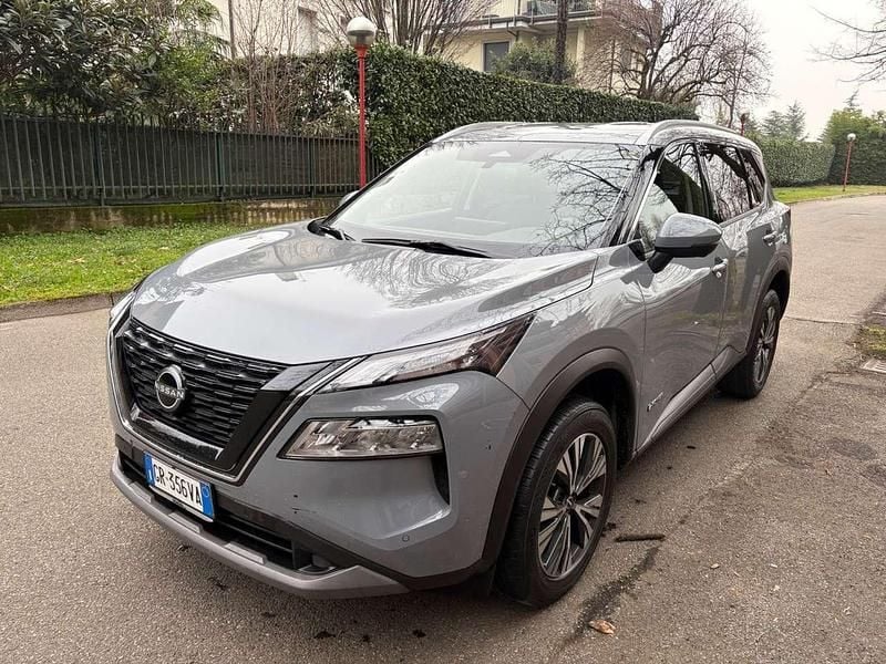 Grigio Usata 2023 Nissan X-Trail Tekna SUV | 22.900 € (Super prezzo) - Immagine 1/4