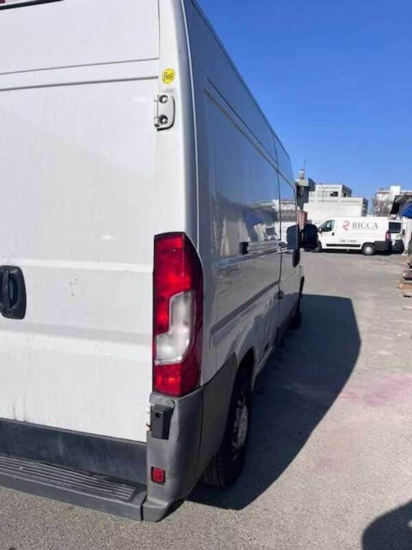 Usata Fiat Ducato 33 131 CV (96 kW) 2015 Bianco Furgone