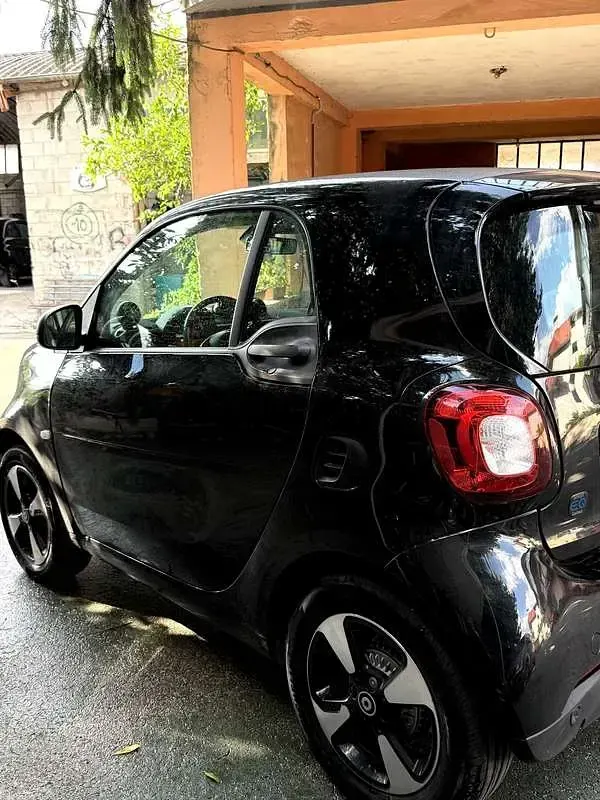 Usata Smart ForTwo Coupé Passion 41 kW (56 CV) 2023 Utilitaria