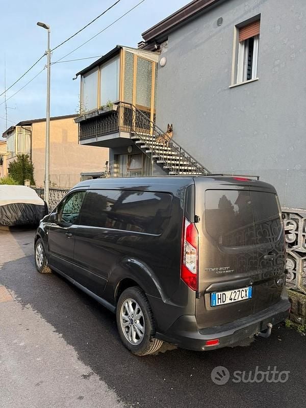Usata Ford Transit Connect 120 CV (88 kW) 2020 Marrone Monovolume