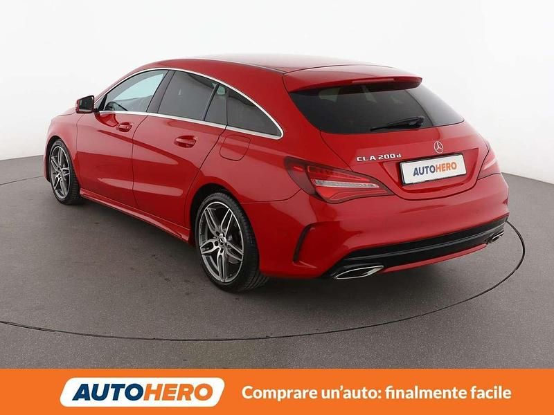 Usata Mercedes CLA200 Shooting Brake Premium 136 CV (100 kW) 2018 Rosso Station wagon