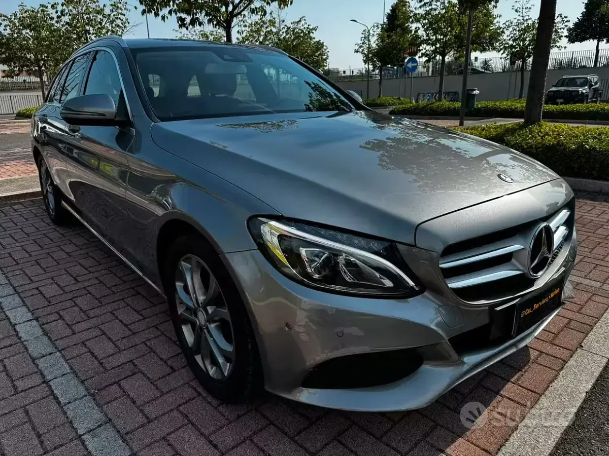 Usata Mercedes C220 170 CV (125 kW) 2015 Grigio Station wagon