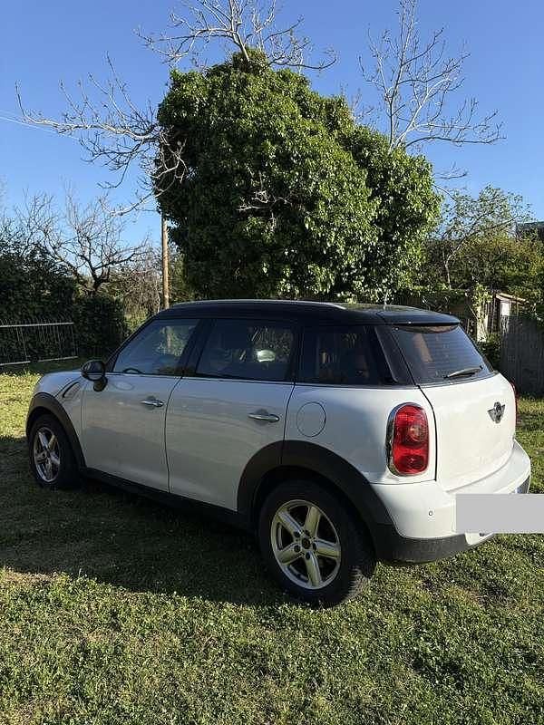 Usata Mini Cooper D 111 CV (81 kW) 2011 Utilitaria