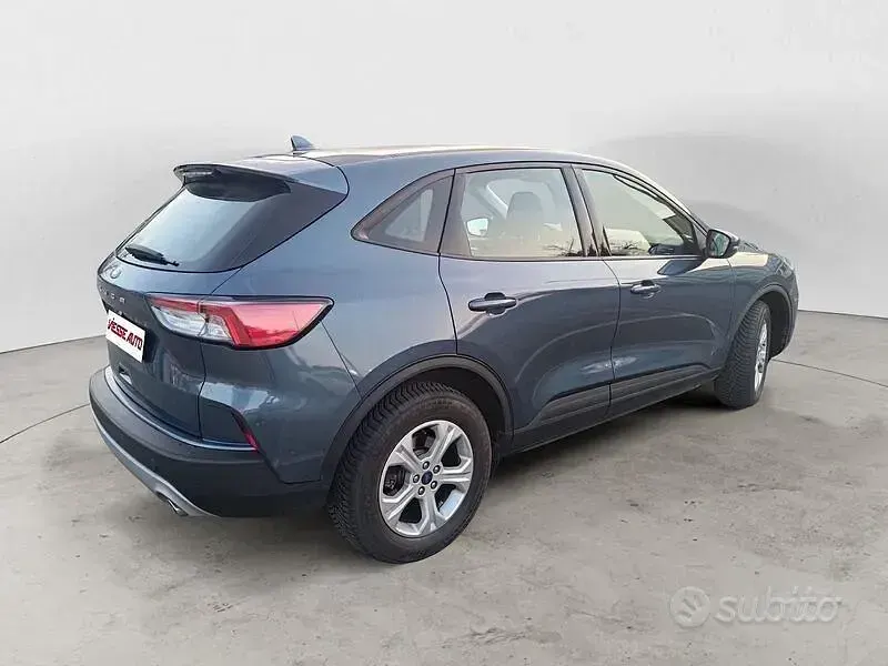 Usata Ford Kuga 120 CV (88 kW) 2022 Other SUV