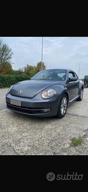 Usata VW Beetle 2012 Grigio Utilitaria
