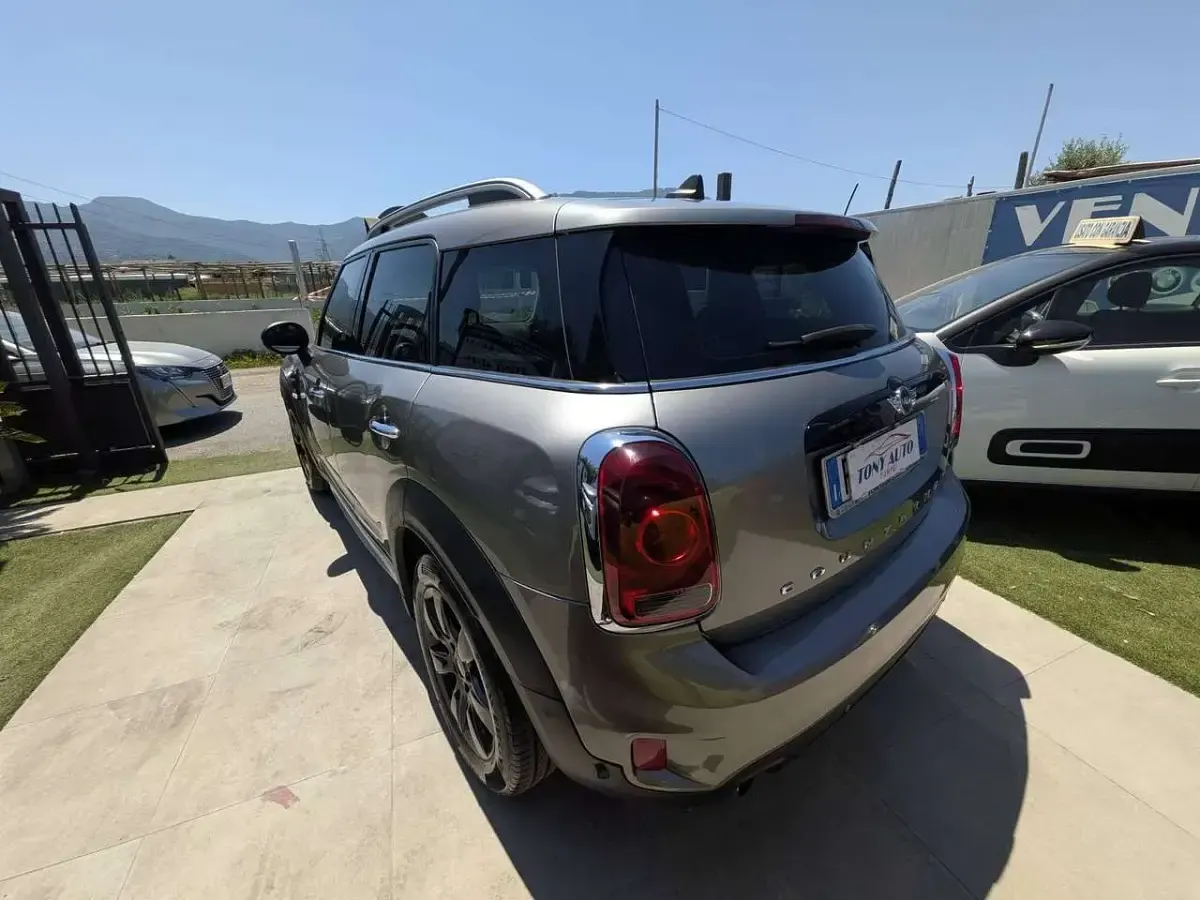 Usata Mini One D Countryman 116 CV (85 kW) 2017 Grigio SUV