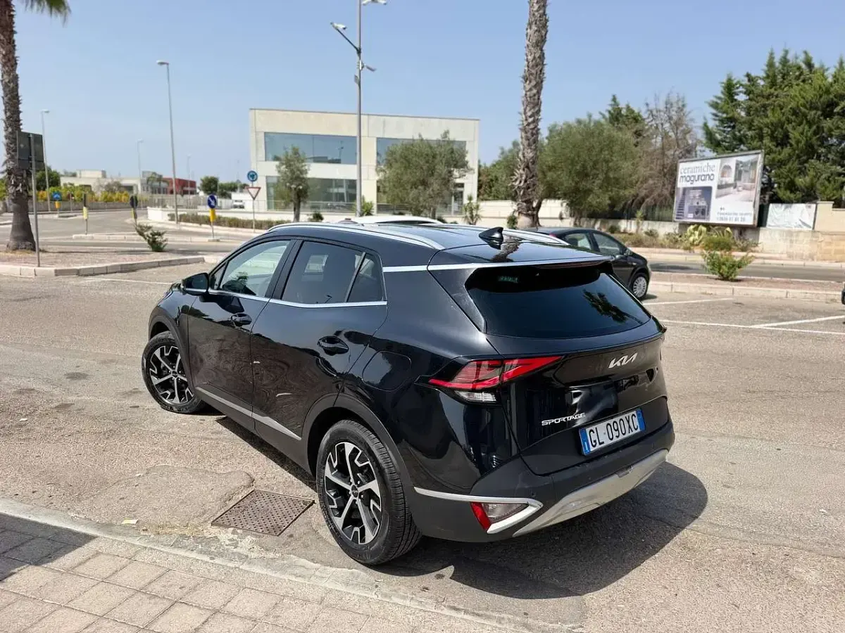 Usata Kia Sportage Style 136 CV (100 kW) 2022 Nero SUV