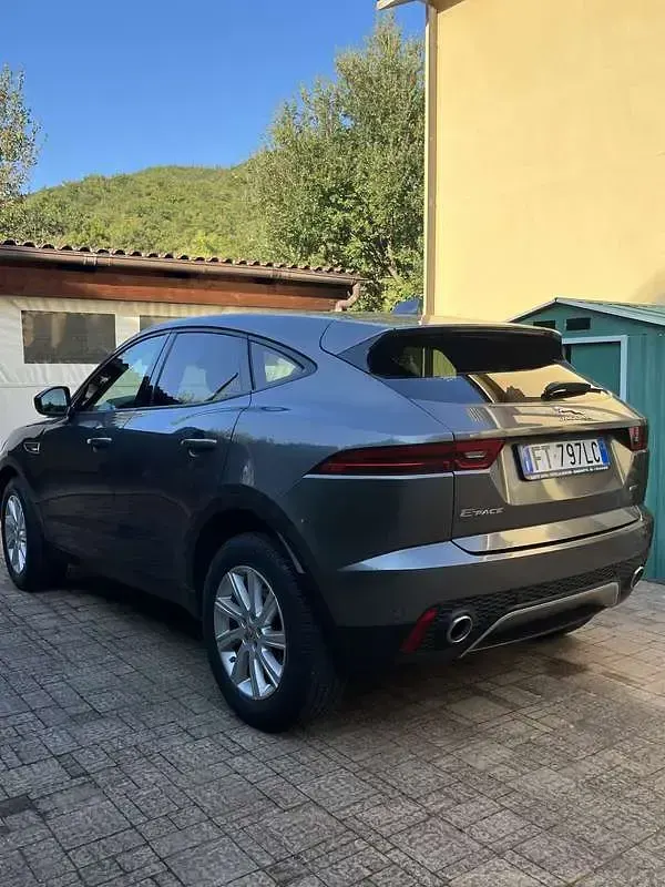 Usata Jaguar E-Pace R-Dynamic 150 CV (110 kW) 2019 SUV