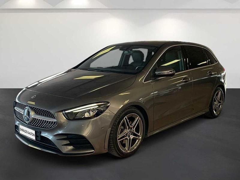 Grigio Usata 2022 Mercedes B200 Premium Monovolume | 26.900 € (Buon prezzo) - Immagine 1/4