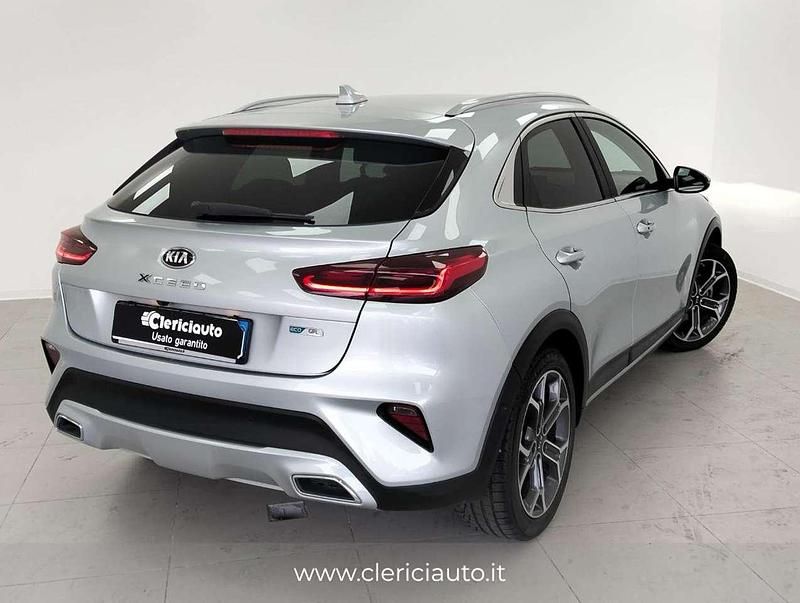 Usata Kia XCeed 117 CV (86 kW) 2021 Argento SUV