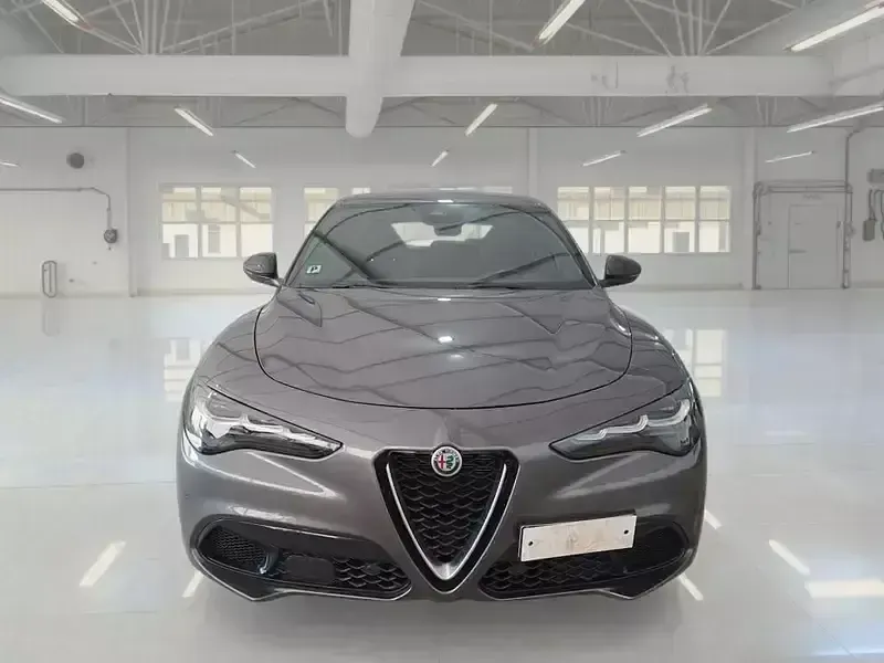 Usado Alfa Romeo Stelvio Super 160 CV (117 kW) 2023 SUV