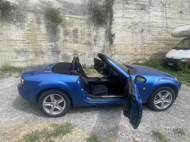 Usata Mazda MX5 2008 Blu Cabrio