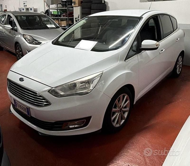 Begagnad Ford C-MAX Titanium 120 HK (88 kW) 2016 Vit Minibuss