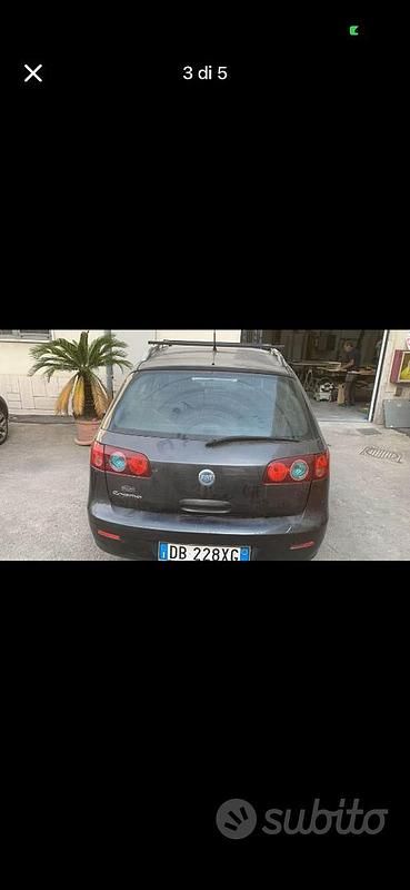 Usata Fiat Croma 140 CV (102 kW) 2010 Nero Station wagon