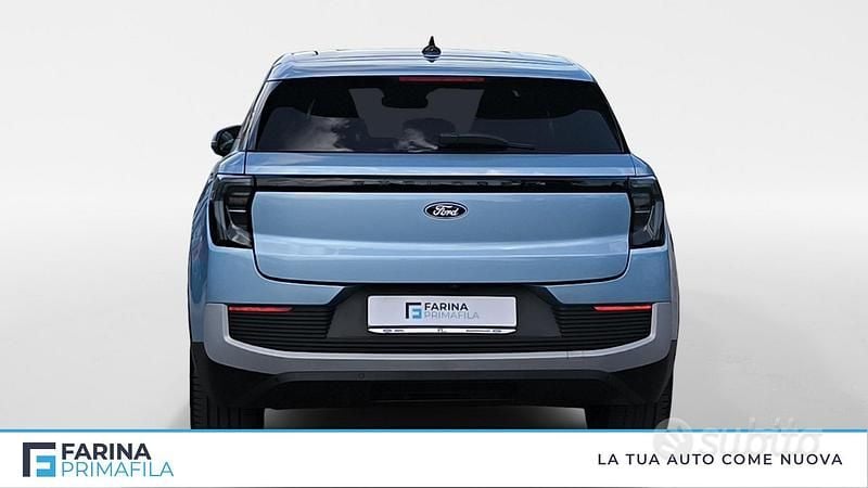 Usata Ford Explorer Premium 210 kW (286 CV) 2024 Grigio SUV