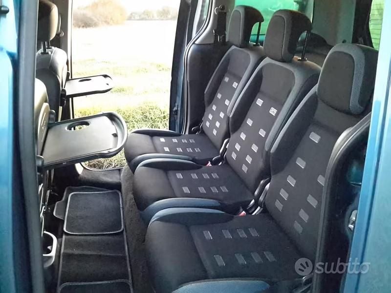 Usata Citroën Berlingo XTR 90 CV (66 kW) 2010 Blu/azzurro Monovolume