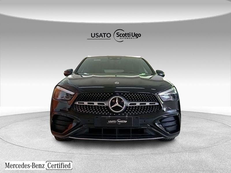 Usata Mercedes GLA180 116 CV (85 kW) 2024 Nero SUV