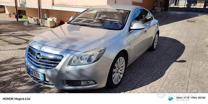 Usata Opel Insignia 180 CV (132 kW) 2009 Grigio Berlina