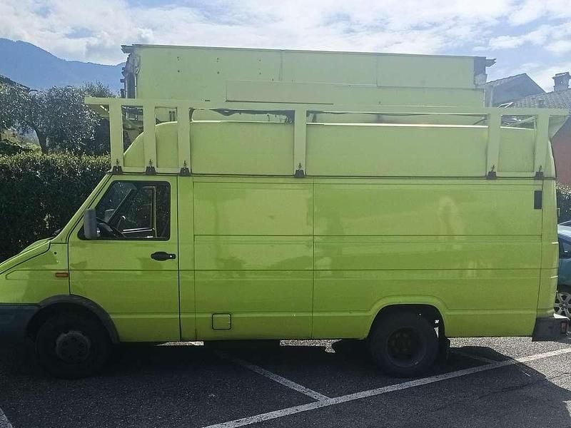 Usata Iveco Daily 131 CV (96 kW) 1997 Giallo Furgone