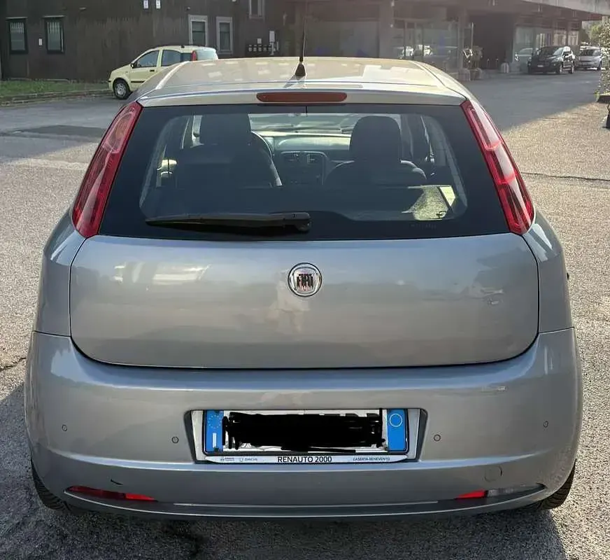 Usata Fiat Grande Punto 75 CV (55 kW) 2008 Utilitaria