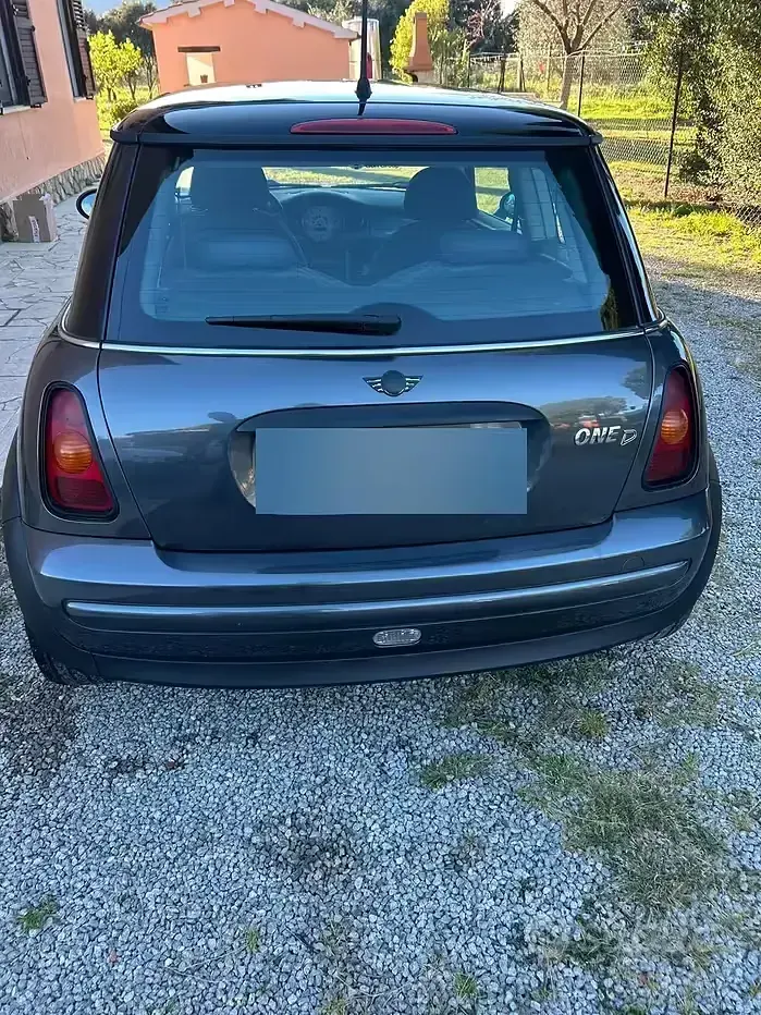 Usata Mini One D 75 CV (55 kW) 2004 Grigio Utilitaria