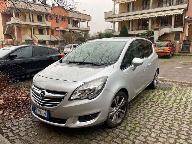 Usato 2017 Opel Meriva 1.6 Diesel 95 CV (8.800 €)
