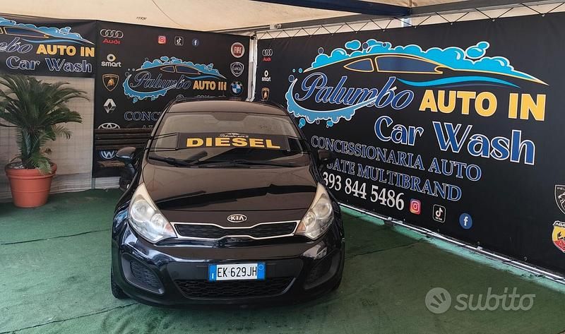 Usata Kia Rio EX 75 CV (55 kW) 2013 Nero Berlina