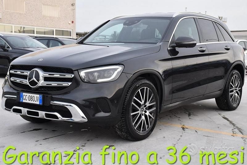 Usata Mercedes GLC220 194 CV (142 kW) 2020 Grigio SUV