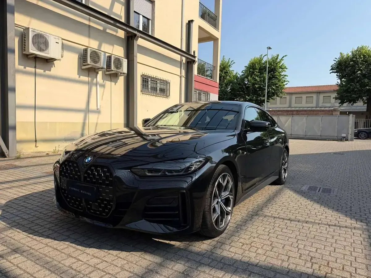 Usata BMW 420 Coupé M Sport 190 CV (139 kW) 2024 Nero Coupé