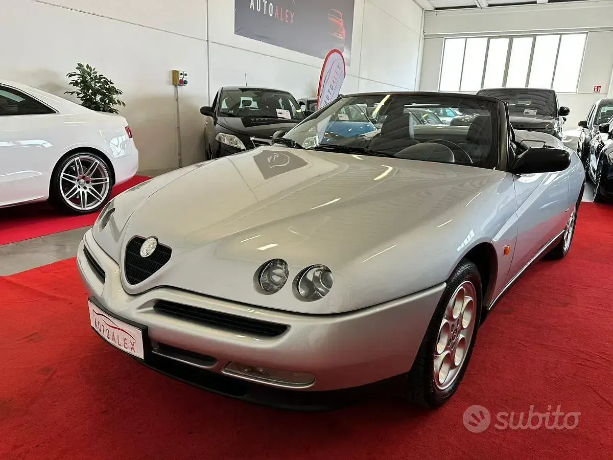 Usata Alfa Romeo Spider 192 CV (141 kW) 1995 Cabrio