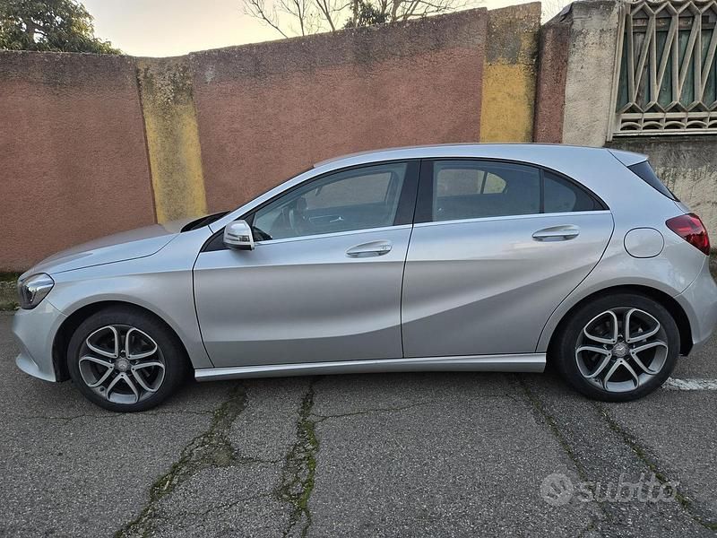 Usata Mercedes A200 2016 Grigio Berlina