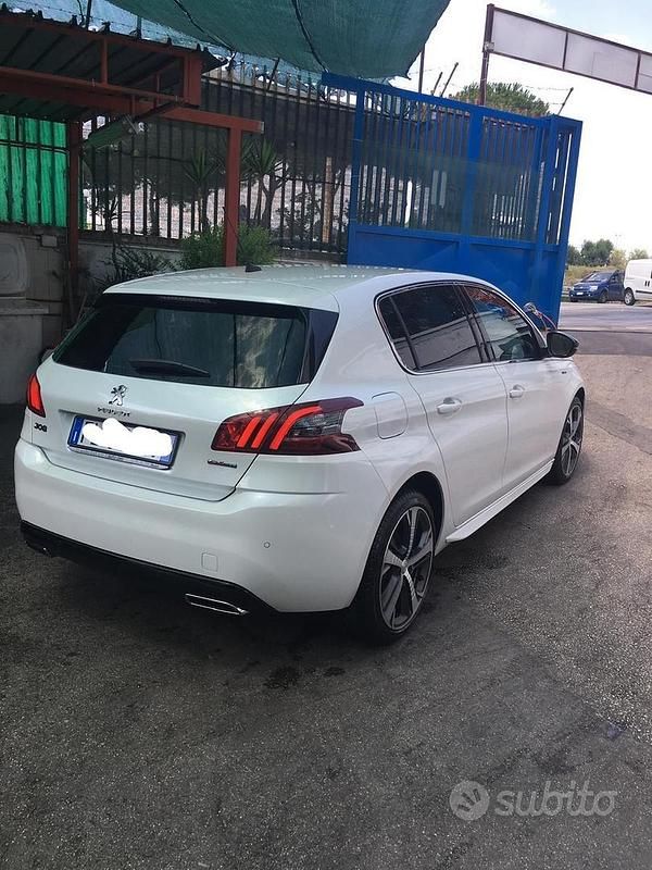 Usata Peugeot 308 GT-line 120 CV (88 kW) 2017 Bianco Berlina