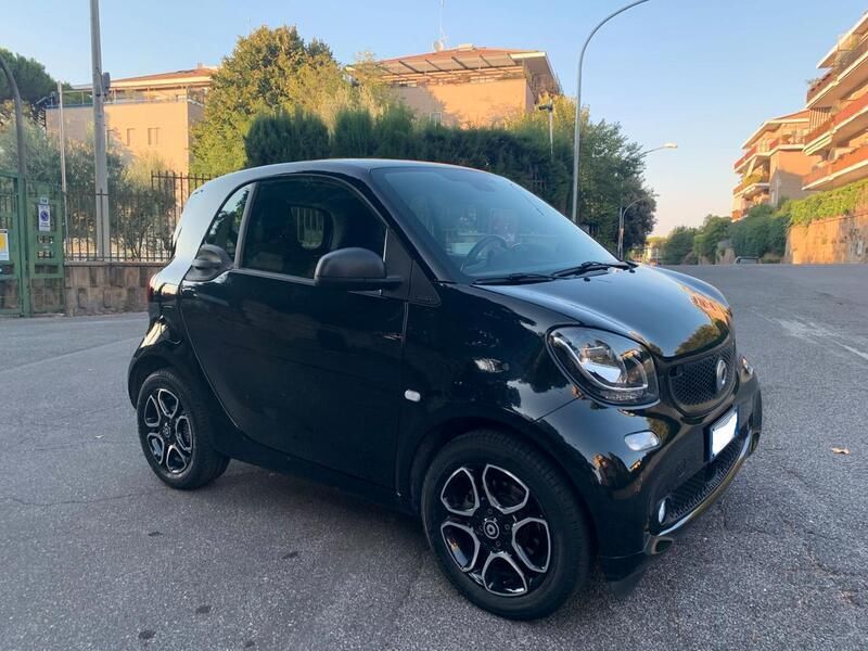 Usata Smart ForTwo Coupé Passion 71 CV (52 kW) 2019 Nero Coupé