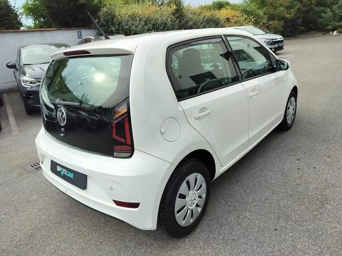 Usata VW up! move up! 60 CV (44 kW) 2017 Bianco Utilitaria
