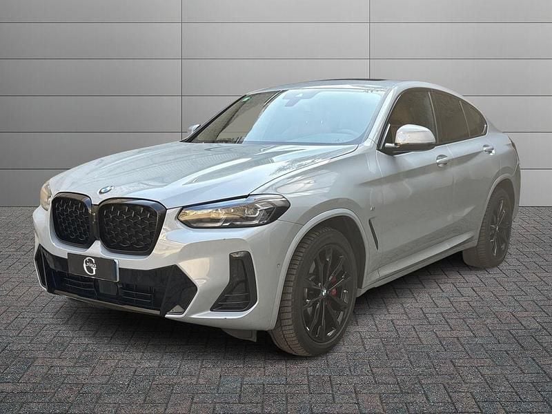 Usata BMW X4 M Sport 190 CV (139 kW) 2023 Gray SUV