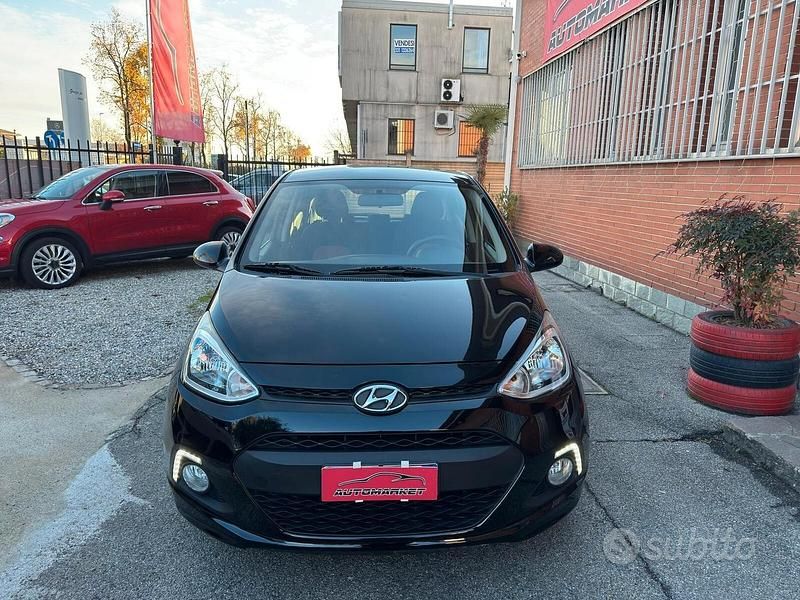 Usata Hyundai i10 Edition 67 CV (49 kW) 2015 Nero Utilitaria
