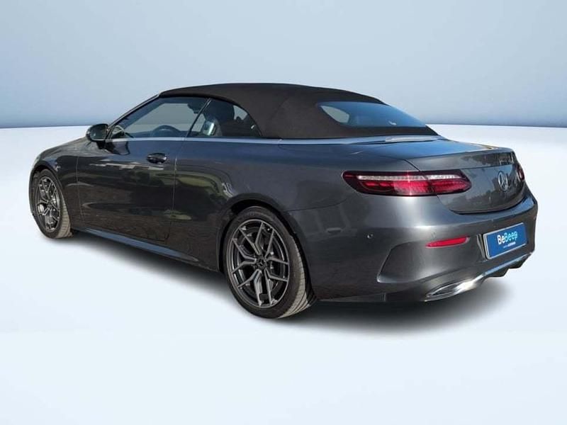 Usata Mercedes 220 Premium 194 CV (142 kW) 2021 Grigio Cabrio