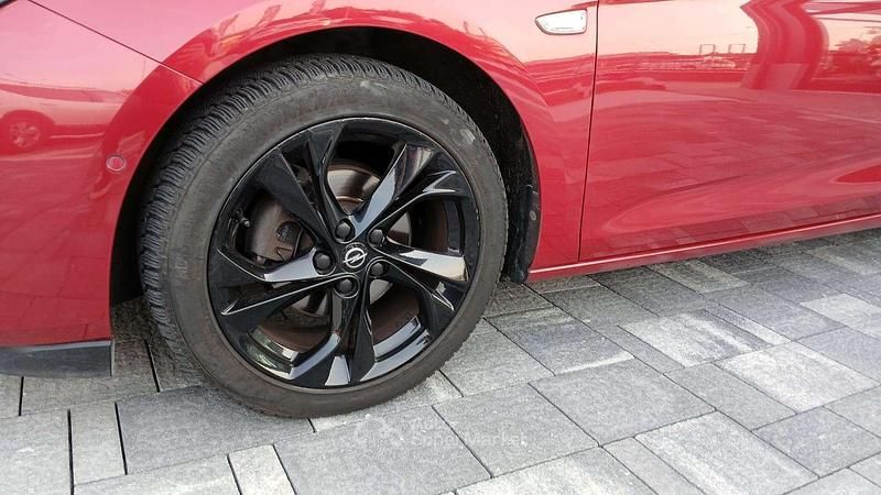 Usata Opel Astra Ultimate 122 CV (89 kW) 2019 Rosso Berlina